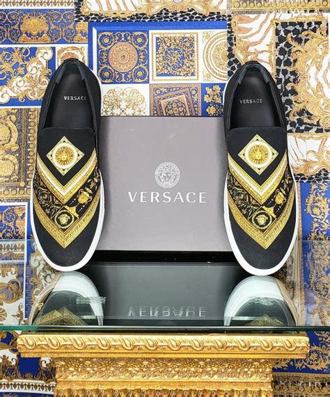 collection baroque slip-on versace